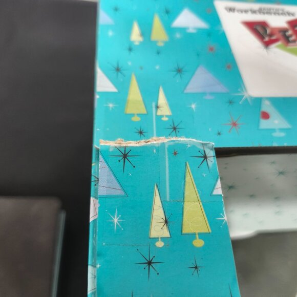 Vintage Santa's Workbench RetroVille Light up Mack's Service & Gas Station - Picture 8 of 9